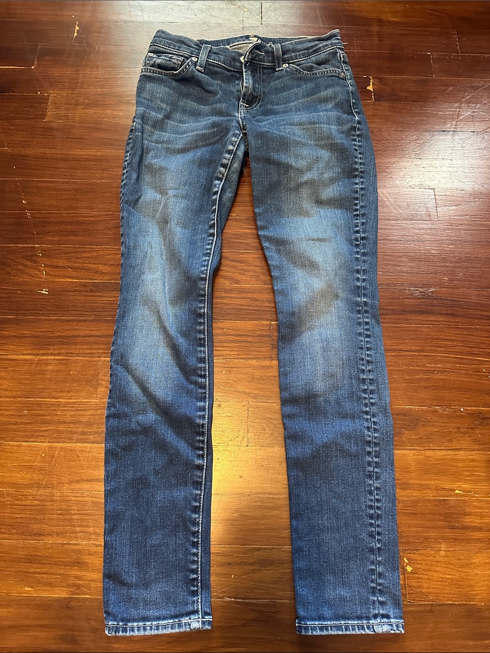 7 For All Mankind Women's Skinny Jeans in Dark Blue Wash